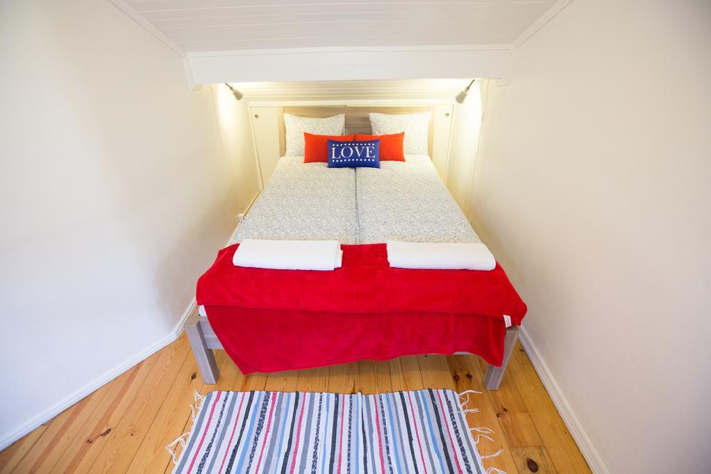 Duplex Alfama Apartment Lisbon Exterior photo