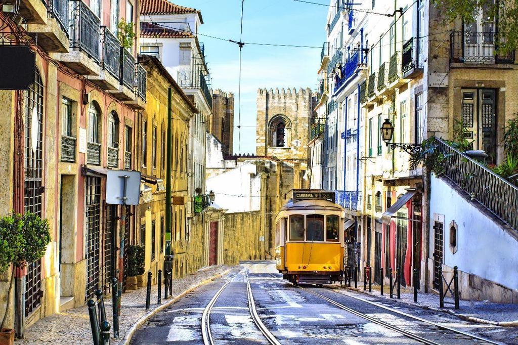 Duplex Alfama Apartment Lisbon Exterior photo