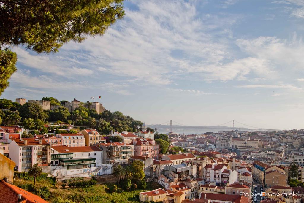 Duplex Alfama Apartment Lisbon Exterior photo
